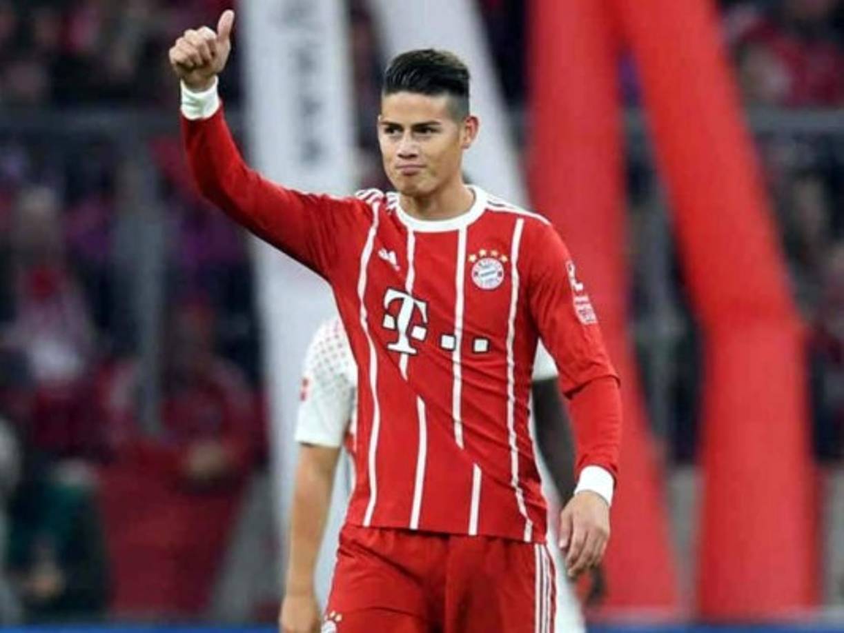 James Rodríguez no cierra la puerta a una posible vuelta al Real Madrid. El centrocampista colombiano está cedido en el Bayern Múnich, pero no está siendo una buena temporada para él y podría regresar a la casa blanca en verano. “¿Volver al Real Madrid? El presente mío es el Bayern Múnich, yo tengo contrato con ellos hasta junio, estoy bien ahí, estoy tranquilo. Ya en junio veremos y yo solo pienso en todo lo que es Bayern, me estoy recuperando bien, estoy bien, con muchas ganas de empezar el año”, dijo en un acto publicitario.