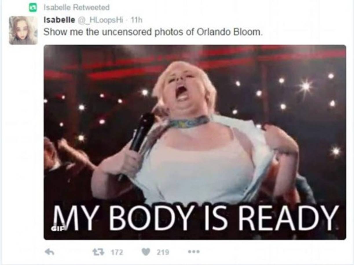 Rebel Wilson en un meme que dice: muéstrenme las fotos sin censura de Orlando Bloom. Mi cuerpo está listo.