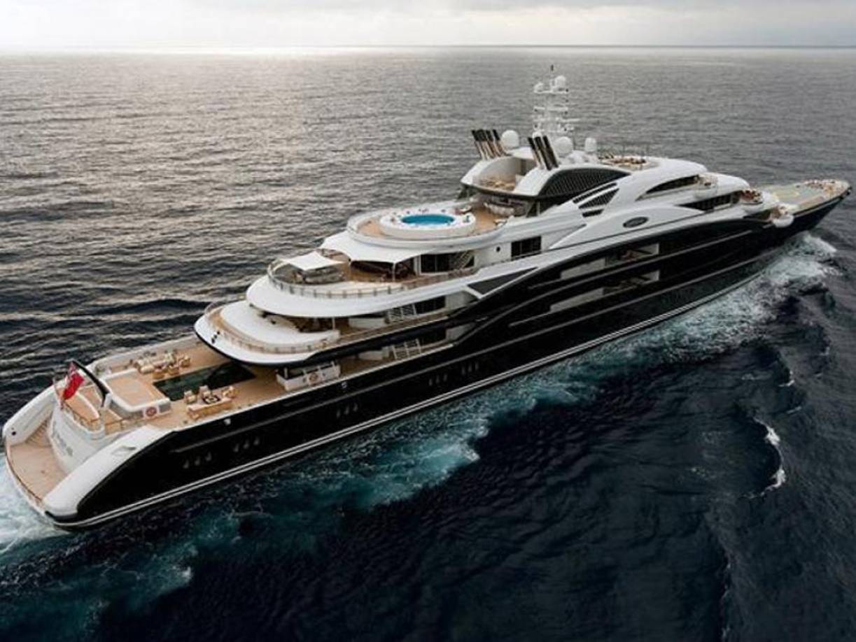 4. Serene. Este yate valorado en 485 millones de euros pertenece al príncipe heredero de Arabia Saudí, Mohamed Bin Salman. En su interior se encuentra el cuadro más caro del mundo, el “Salvator Mundi” de Leonardo Da Vinci.
