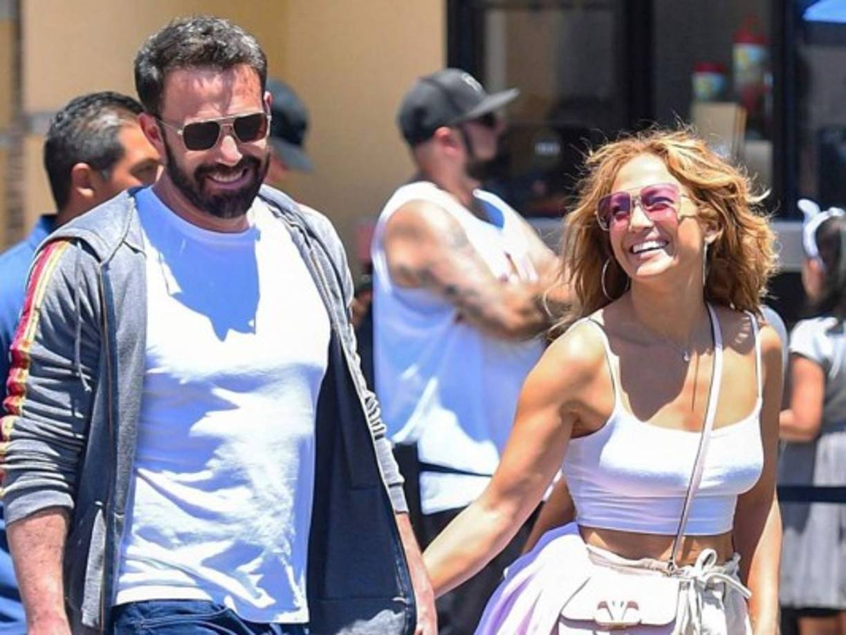 El mismo medio ya señalaba semanas atrás que, pese a estar totalmente comprometidos con su proyecto de vida en común, Jennifer y Ben no tienen de momento intención de casarse.