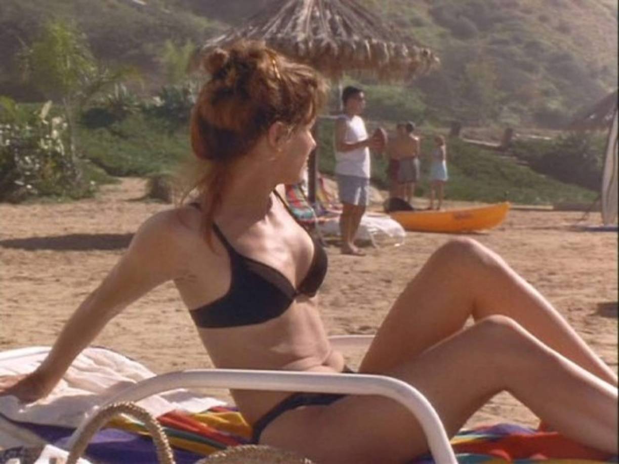 En 2010 se divorció de Jesse James después de que se hiciera pública la infidelidad de este con la modelo Michelle McGee, siendo uno de los divorcios más escandalosos y publicitados de dicho año. Por otro lado, la actriz hizo pública su adopción de un bebé afroamericano llamado Louis Bardo Bullock nacido en Nueva Orléans, Luisiana, a través de un reportaje publicado en la revista People en abril de 2010. En 2015 adopta a su segunda hija Laila.