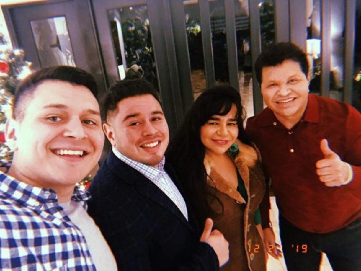 Maldonado tiene dos hijos llamados Bryan y Ronald, ellos colaboran con el pastor hondureños en algunos aspecto de la organización religiosa, aunque ellos tienen su propia agenda de vida.