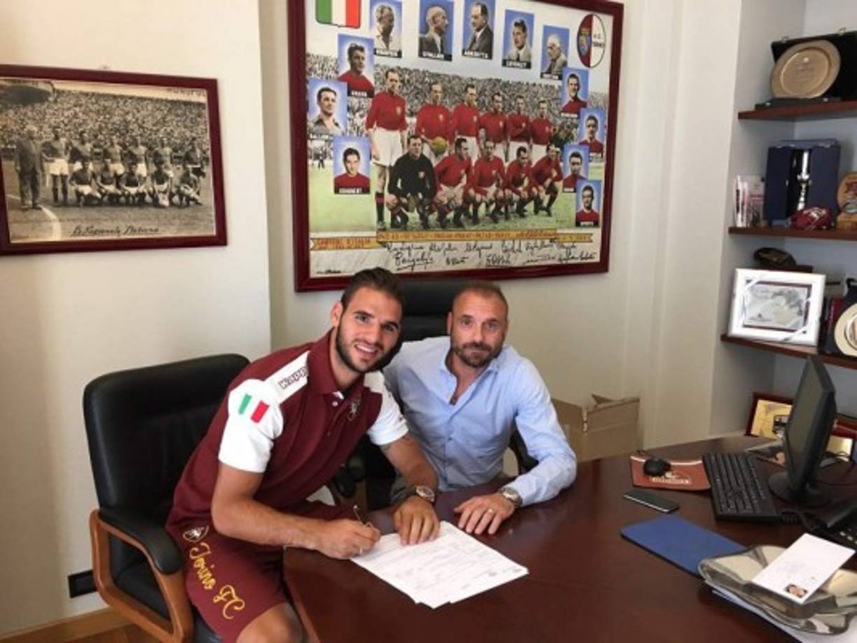 El mediocentro Panagiotis Tachtsidis (25 años) ficha por el Torino para las próximas tres temporadas. El internacional griego llega procedente del Genoa, dondé militó las dos últimas temporadas. Su traspaso se cifra en torno al millón de euros.