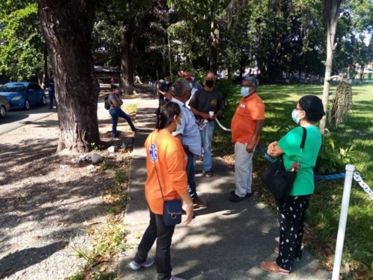 La regional de salud de la zona norte, encabezada por el viceministro de Salud, Roberto Consenza, asegura que alrededor de 11 mil sampedranos serán inoculados en esta etapa.