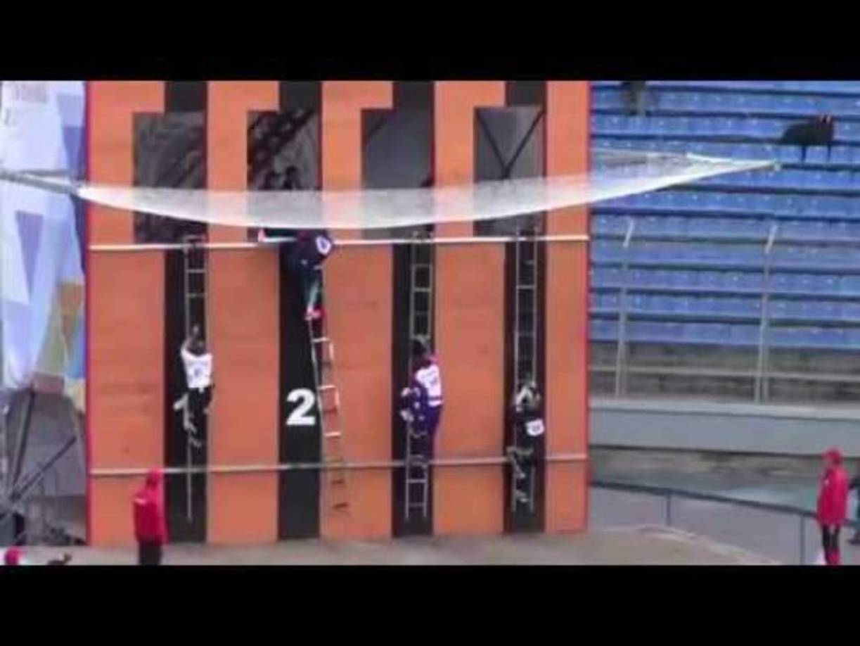 CARRERA DE ESCALERAS<br/>Muy practicado en Estados Unidos, especialmente entre equipos de bomberos. El objetivo es muy sencillo: Ser el más rápido en subir por la escalera.