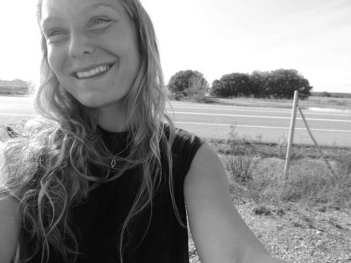 Además, en la carpa de las víctimas encontraron el documento de identidad de uno de los agresores.