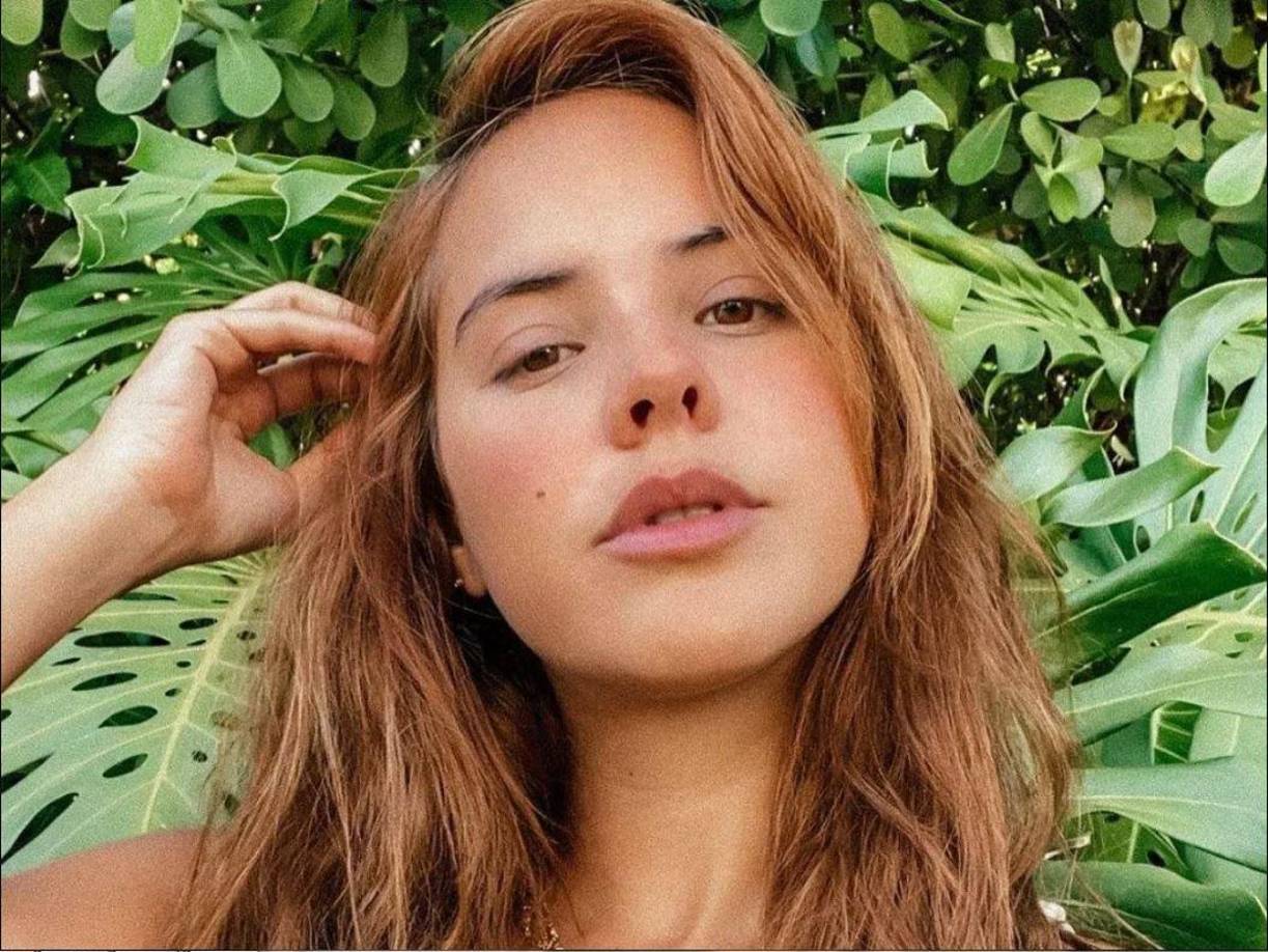 El cantante ha realizado un directo para salir al paso de los rumores que habían empezado a circular acerca de su vida privada y aclarar que no se siente cómodo con la etiquetas tradicionales.