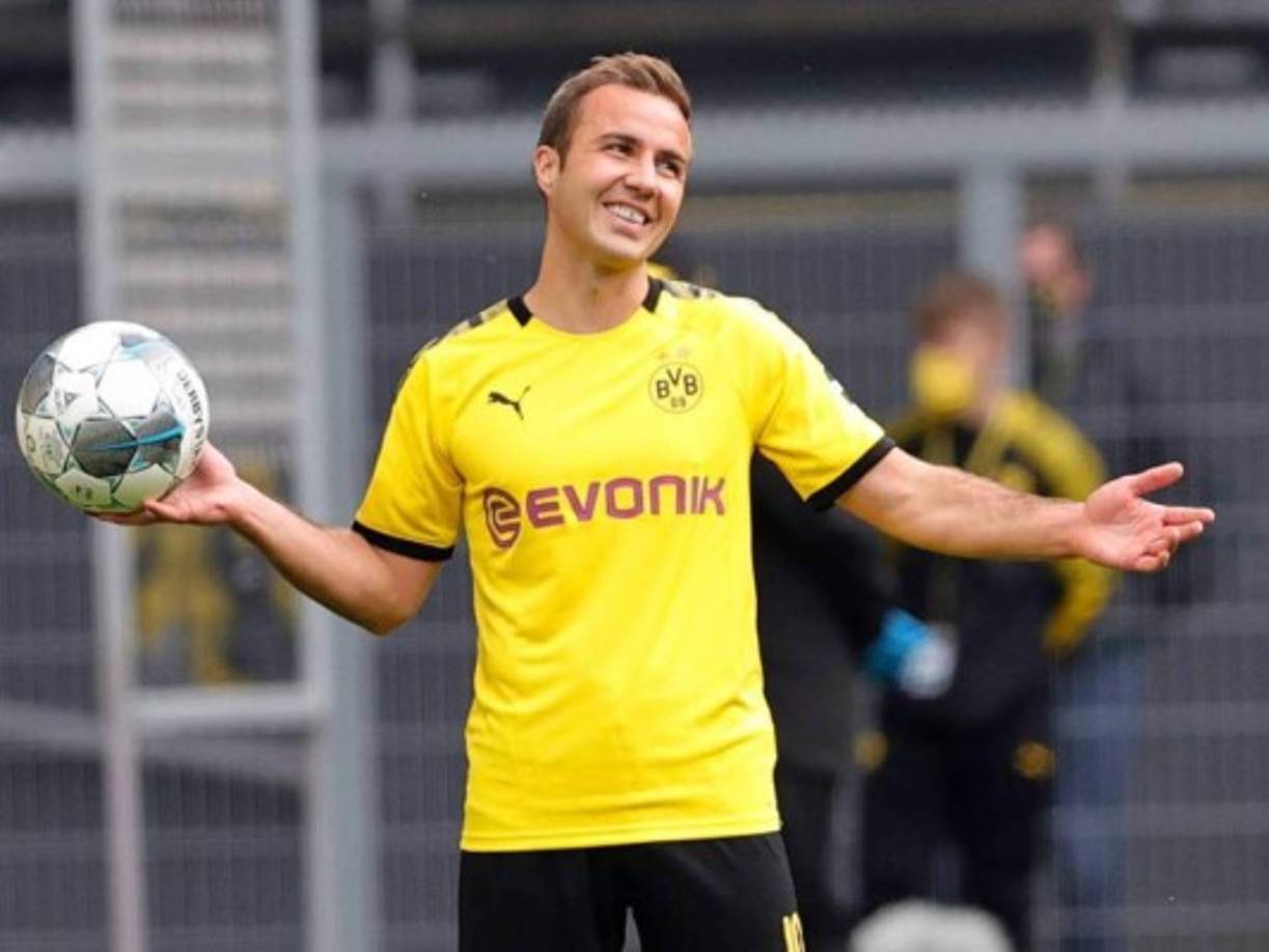El diario Bild informa que Niko Kovac, entrenador del AS Mónaco, valora fichar a Mario Gotze. El mediocentro, clave en el Mundial ganado por Alemania en 2014, se encuentra sin equipo al finalizar su contrato con el Borussia Dortmund y no haber llegado a un acuerdo de renovación.