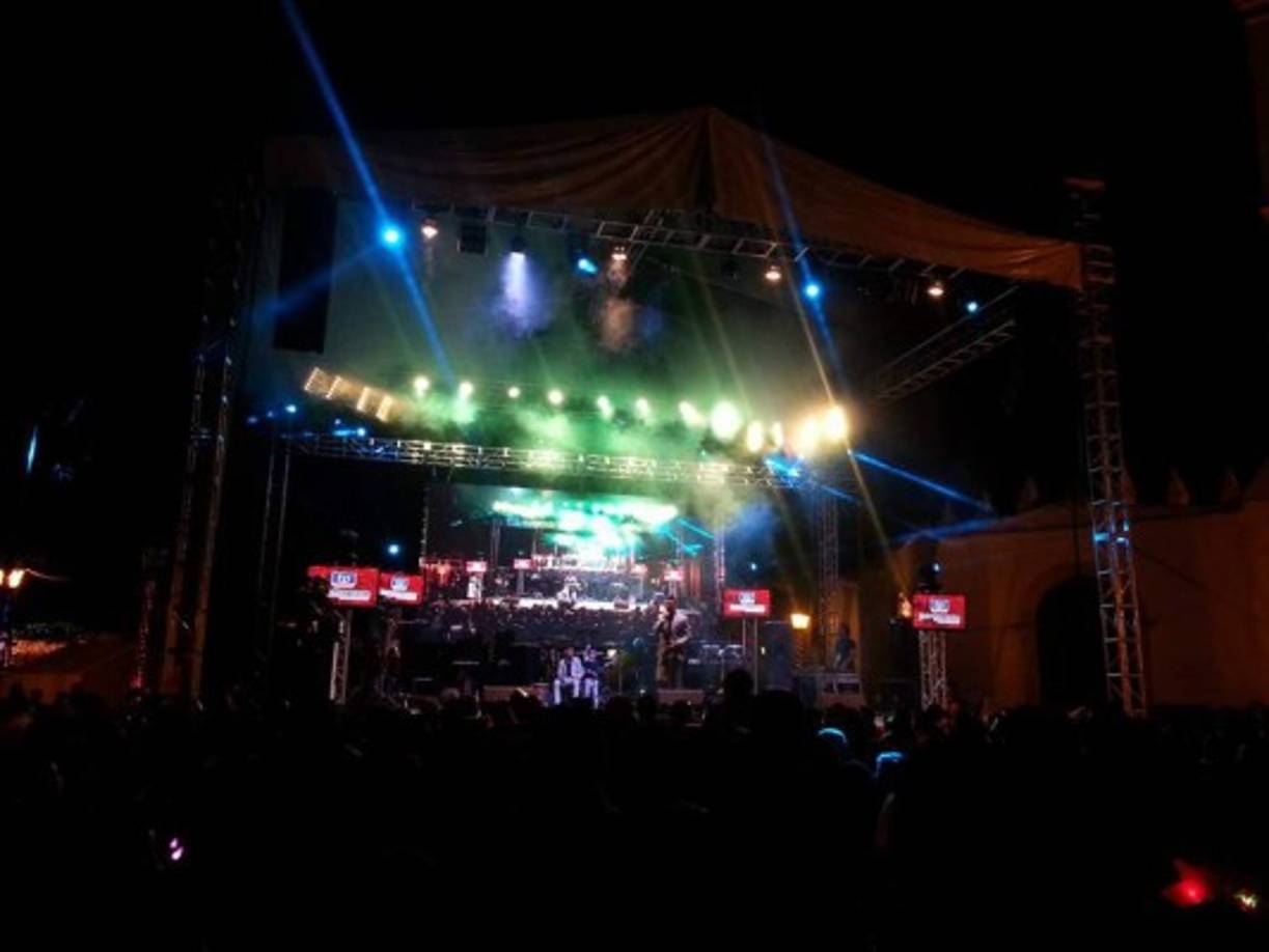 La velada incluyó un espectáculo musical.