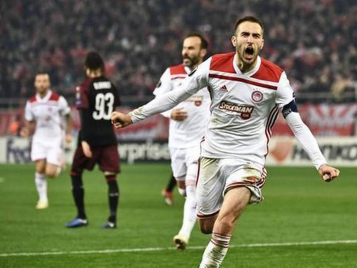 Kostas Fortounis: el volante de 28 años es la figura del Olympiacos, uno de los dos clubes más emblemáticos del país helénico.