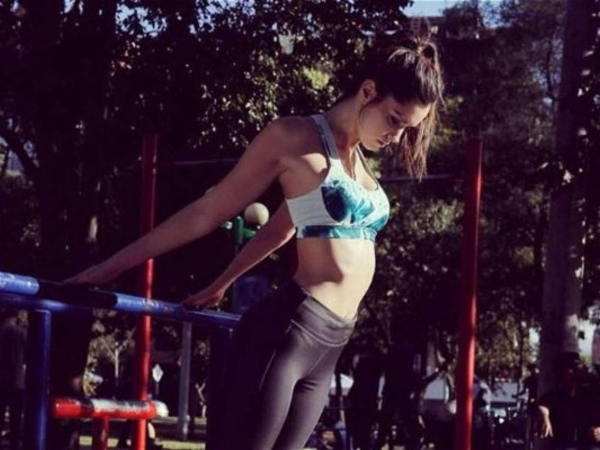 La ex Miss Universo fue presentadora de un programa de entretenimiento.