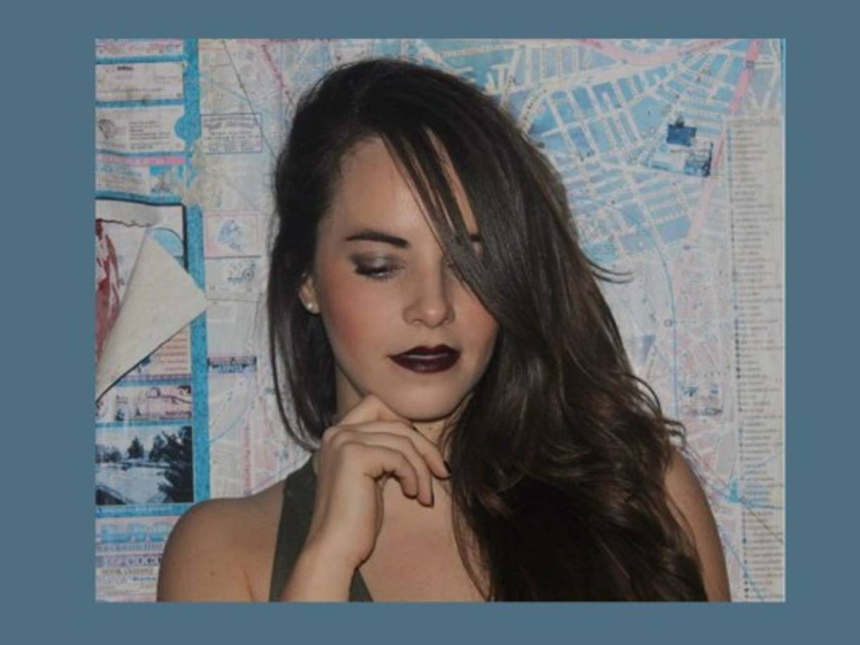 Su debut fue en la novela 'La sombra del pasado'.