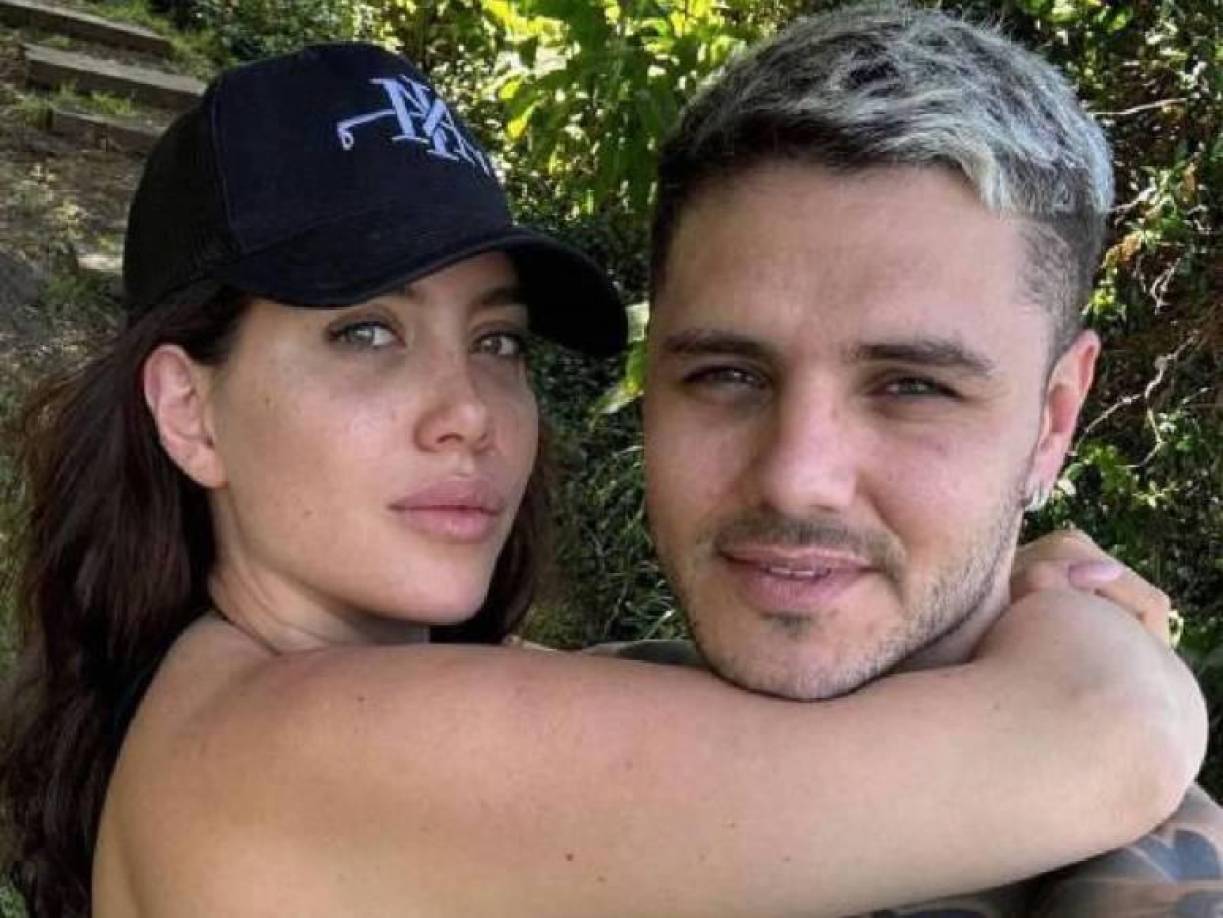 “A raíz de una situación que conocen todos, que surgió hace varios años, tratamos de sacar la pareja adelante y todo el tiempo había cortocircuitos, íbamos, volvíamos, nos peleábamos”, confesó Nara.