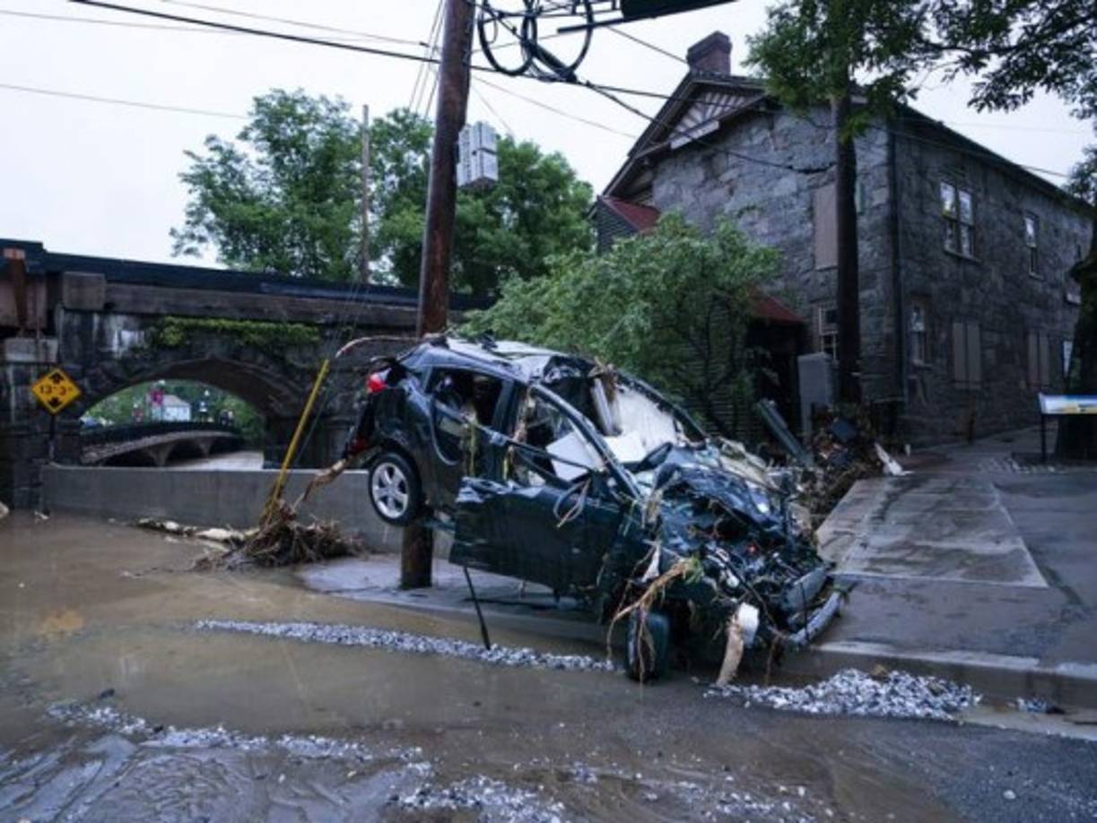 Las autoridades estiman que los daños económicos serán millonarios.