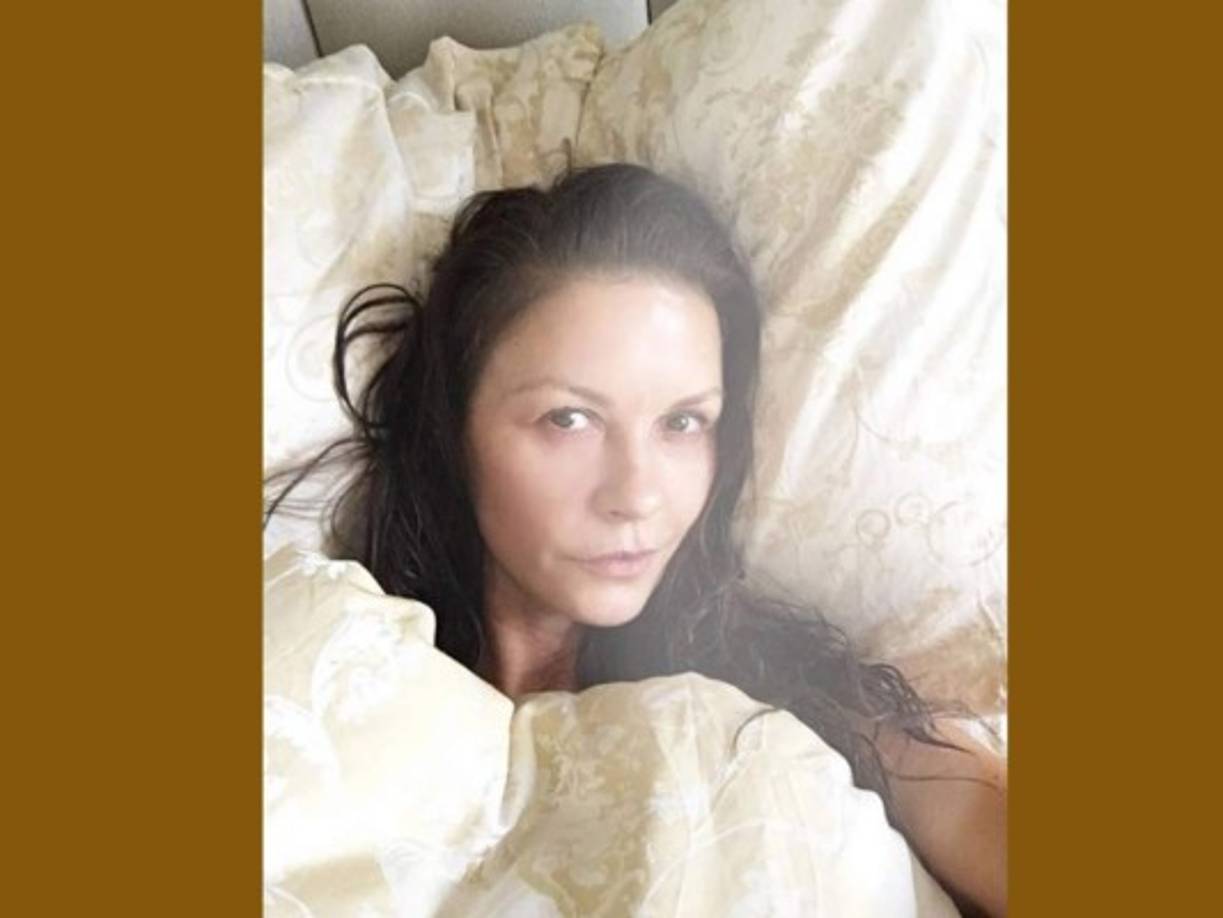 Así luce Catherine Zeta-Jones sin maquillaje y con 47 años de edad.