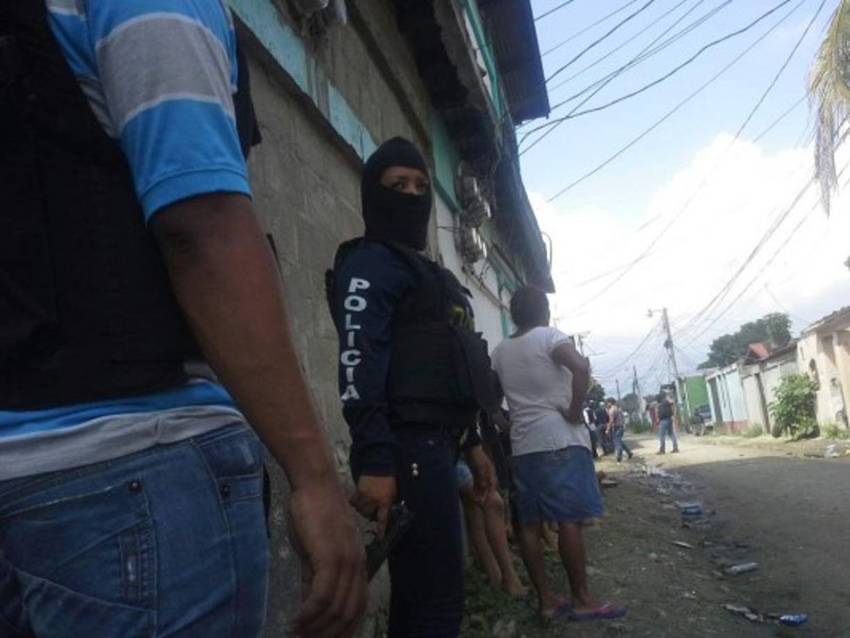 En la colonia La Pradera fueron ultimados este miércoles un ayudante y el guardia de seguridad.