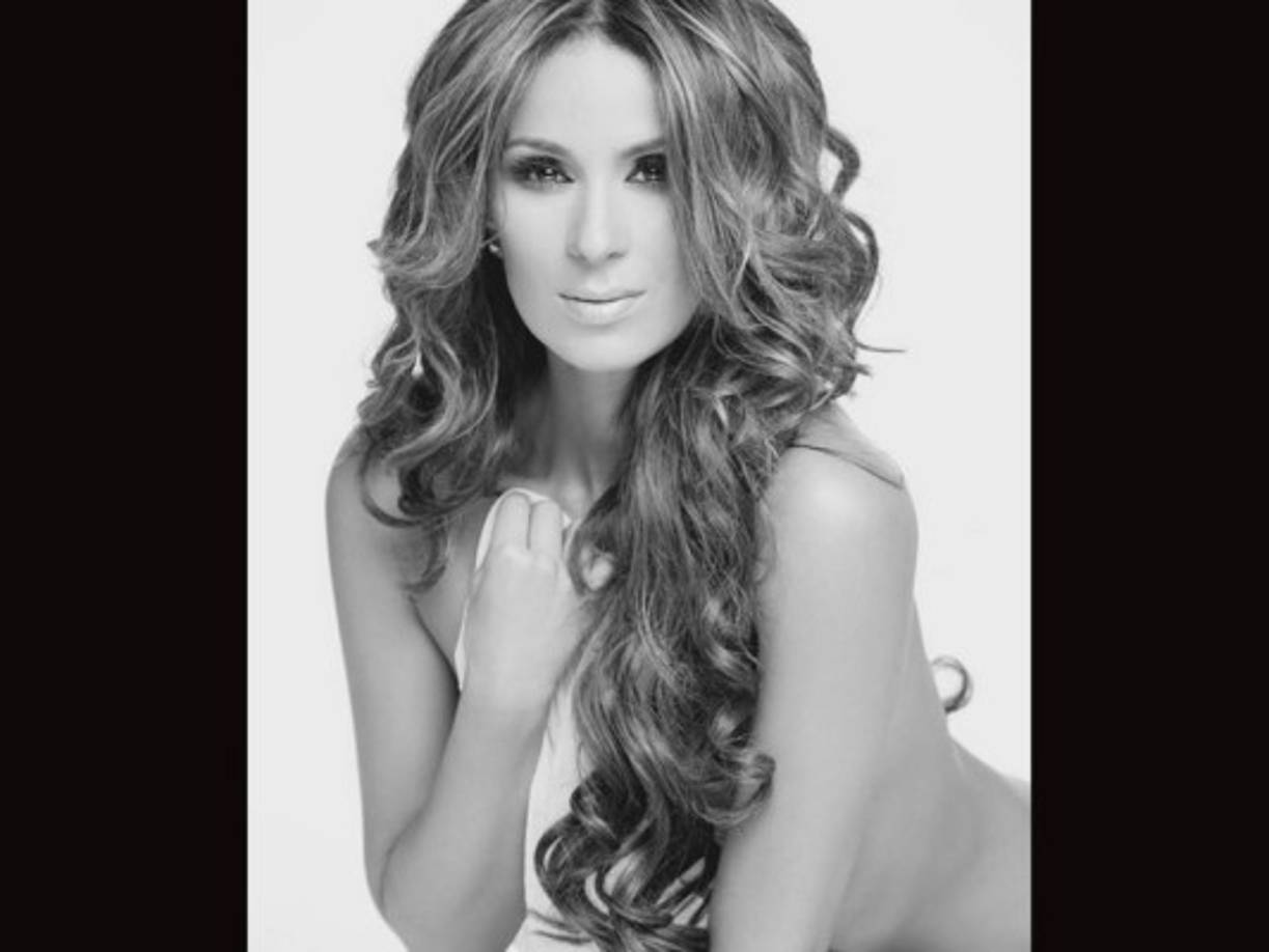 Catherine Siachoque tiene 45 años y en 21 años de casada no ha tenido hijos, cosa que ha estado en diferentes especulaciones.