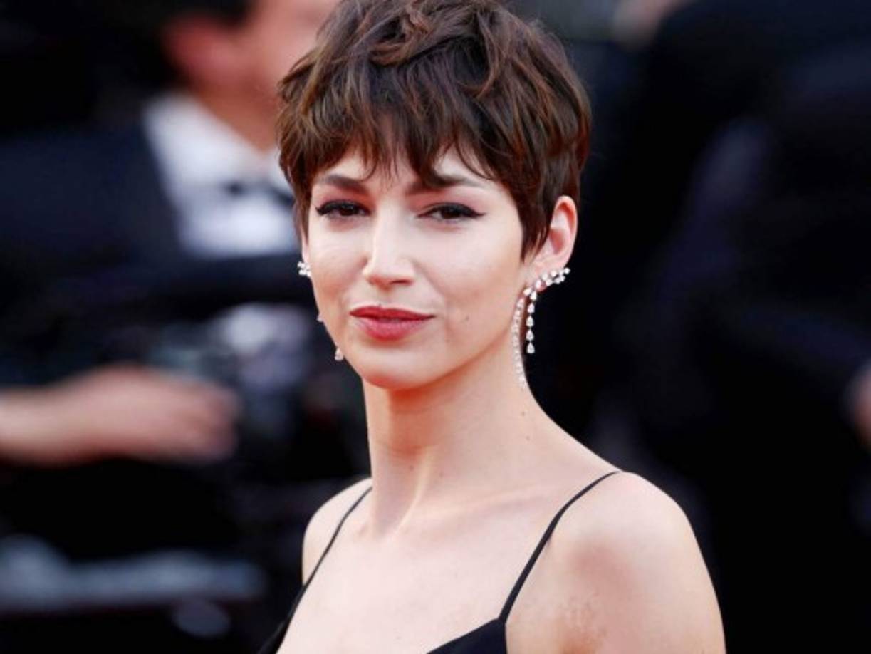 ¿Cómo y cuánto vas a echar de menos a Tokio?<br/>UC: Yo no he querido despedirme de Tokio. Un día dije, “no estoy capacitada para despedirme de Tokio”. Y no hace falta, porque si Tokio soy yo, ¿por qué no se queda dentro? Y vivimos juntas hasta que esté preparada para soltarla. De momento está aquí, todavía (dice tocándose al corazón) y por eso no te puedo decir si la echo de menos.<br/>