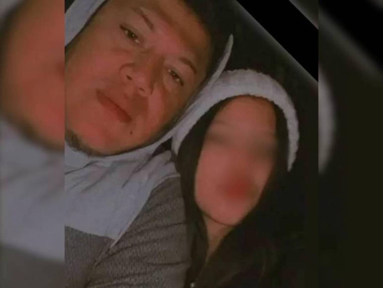 Franklin quedó atrapado bajo un bus rapidito tras el impacto. Personas presentes en el lugar lograron rescatarlo y lo trasladaron de urgencia al Hospital Escuela en un vehículo particular.