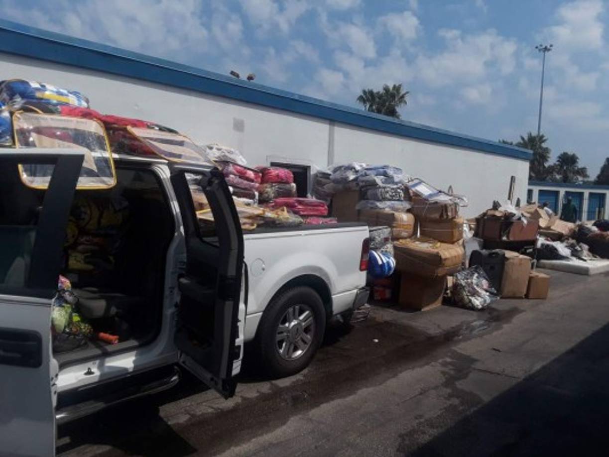 El usuario 'Sepalo Mundo', escribió: 'limpiando mi mercadería del desastre'.