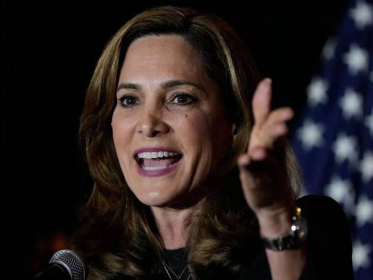 En respuesta, el canciller Reina no tardó en defender a <b>Honduras</b> y exigió respeto por parte de la congresista, criticando lo que consideró una intromisión en los asuntos internos del país. 