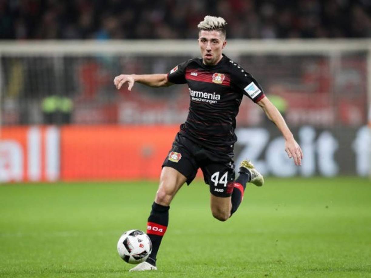 El centrocampista del Bayer Leverkusen, Kevin Kampl, ha reconocido en declaraciones a TV Slovenija que el Atlético de Madrid 'tiene uno de los mejores equipos del mundo, una de las mejores plantillas. Personalmente me agrada muchísimo el interés. Si a un joven le dices que puede jugar en el Atlético... Yo no conozco ninguno que pudiera decir que no'.