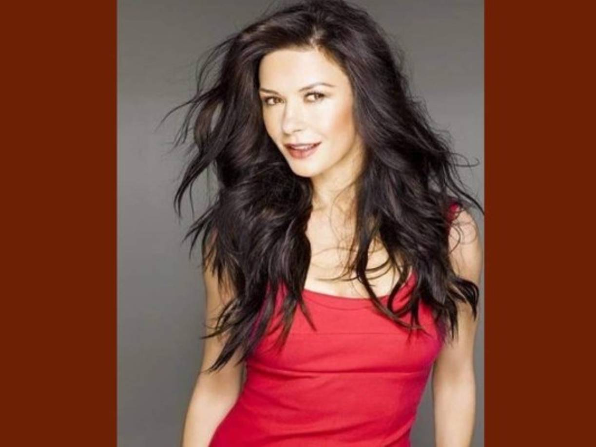 Zeta-Jones, subió una foto en su cuenta de Instagram donde tiene más de 923 mil seguidores.