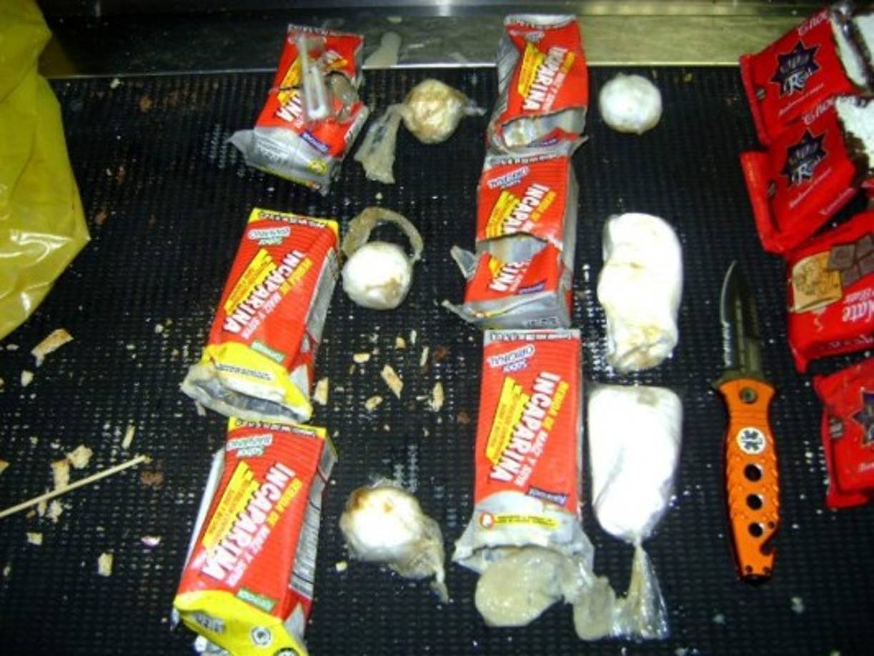 Las altas recompensas del tráfico de drogas han generado métodos de contrabando cada vez más creativos, en tanto los carteles buscan nuevas formas de evitar ser detectados. Repasamos algunos de los casos más insólitos de contrabando.