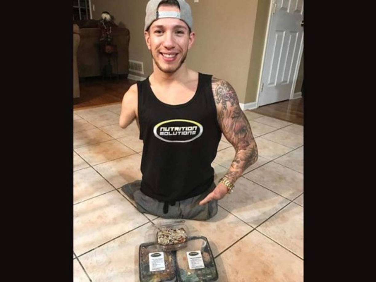 Sus seguidores en las redes sociales admiran su valiente esfuerzo.