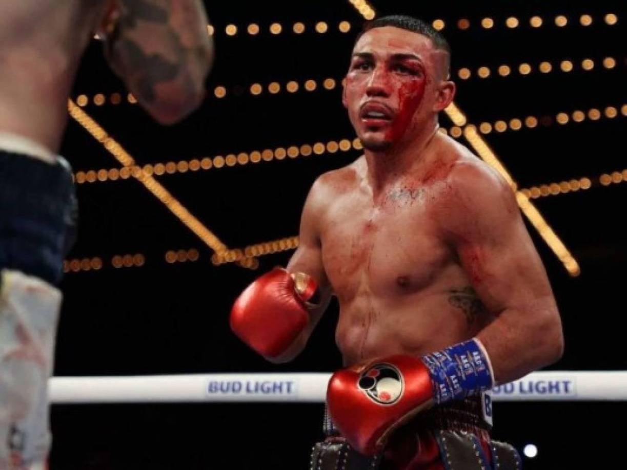 En una entrevista a ‘Punsh Drunk Boxing’, Teófimo López reveló que ha tenido que luchar contra algunas duras noticias personales.