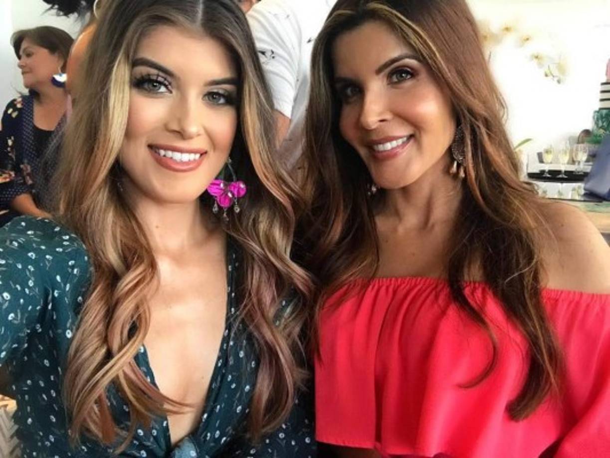 Su madre, Adriana Cataño, es una actriz nacida en EEUU con raíces colombianas que ha trabajado en Univision, TV Azteca, Fox Sports America, Telefutura y Telemundo.