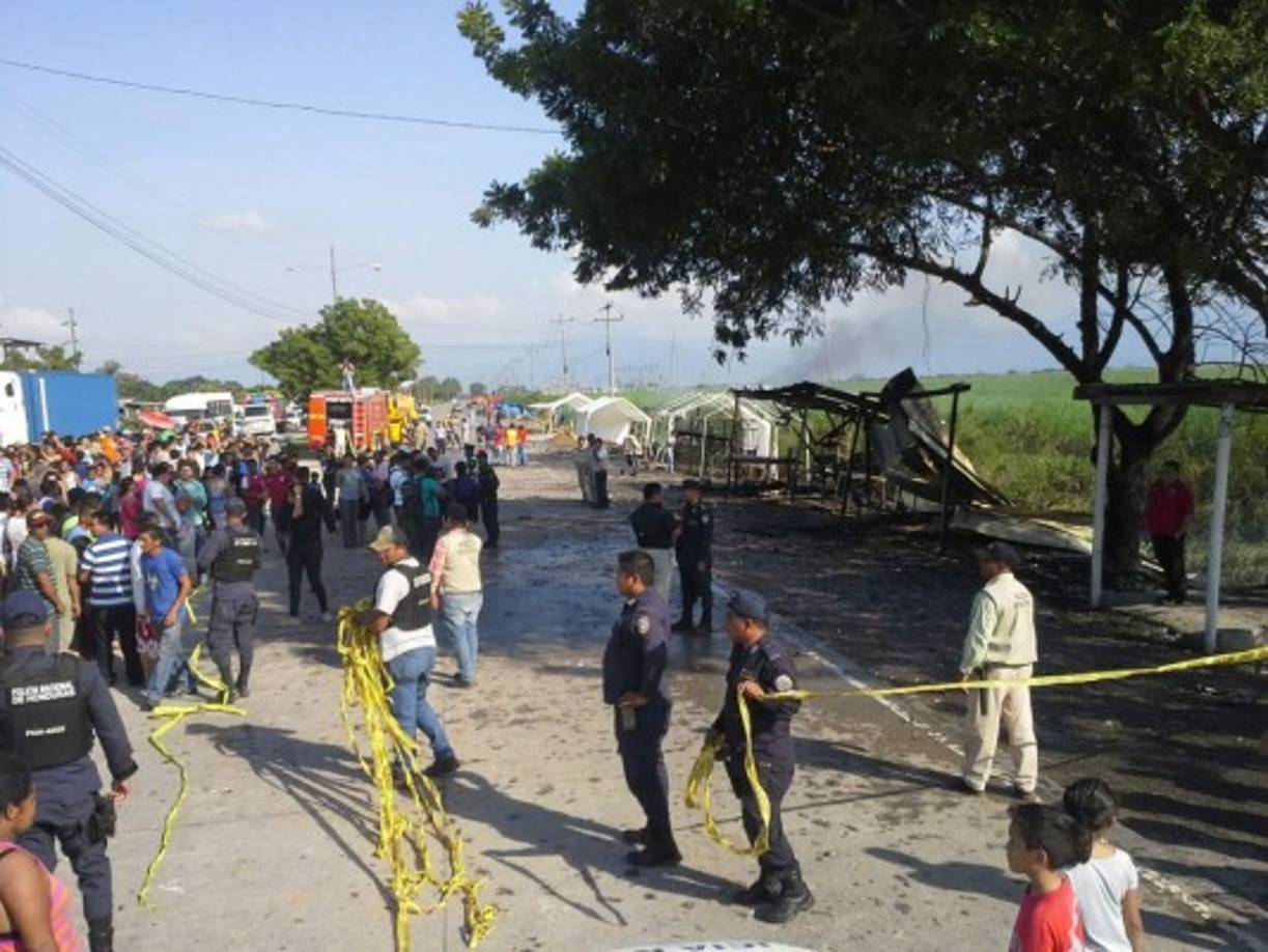 Los comerciantes evacuaron la zona frente a la colonia Reyes Caballero de San Manuel, Cortés.