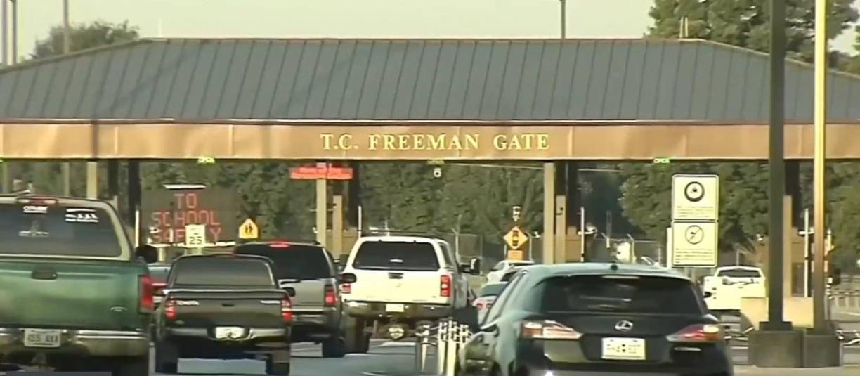 La policía de Clarksville informó que, hasta el momento, no se ha detenido a los responsables del asesinato.