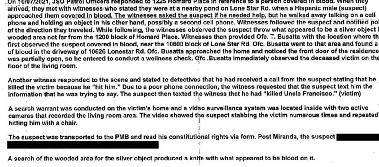 El joven indocumentado, que en ese entonces tenía 23 años, fue captado por una cámara apuñalando a Cuellar y golpeándolo con una silla, de acuerdo con las evidencias recopiladas por las autoridades locales.