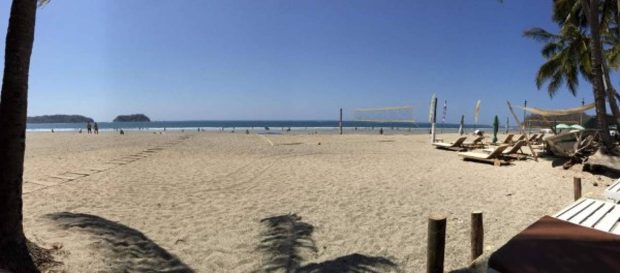 5. Sámara Beach - Playa Sámara, Costa Rica<br/><br/>Sentada en la costa sur del Pacífico de la Peninsula de Nicoya en la provincia de Guanacaste, Sámara es un pequeño pueblo soleado con playas de aguas cristalinas y paisajes de ensueño.<br/>