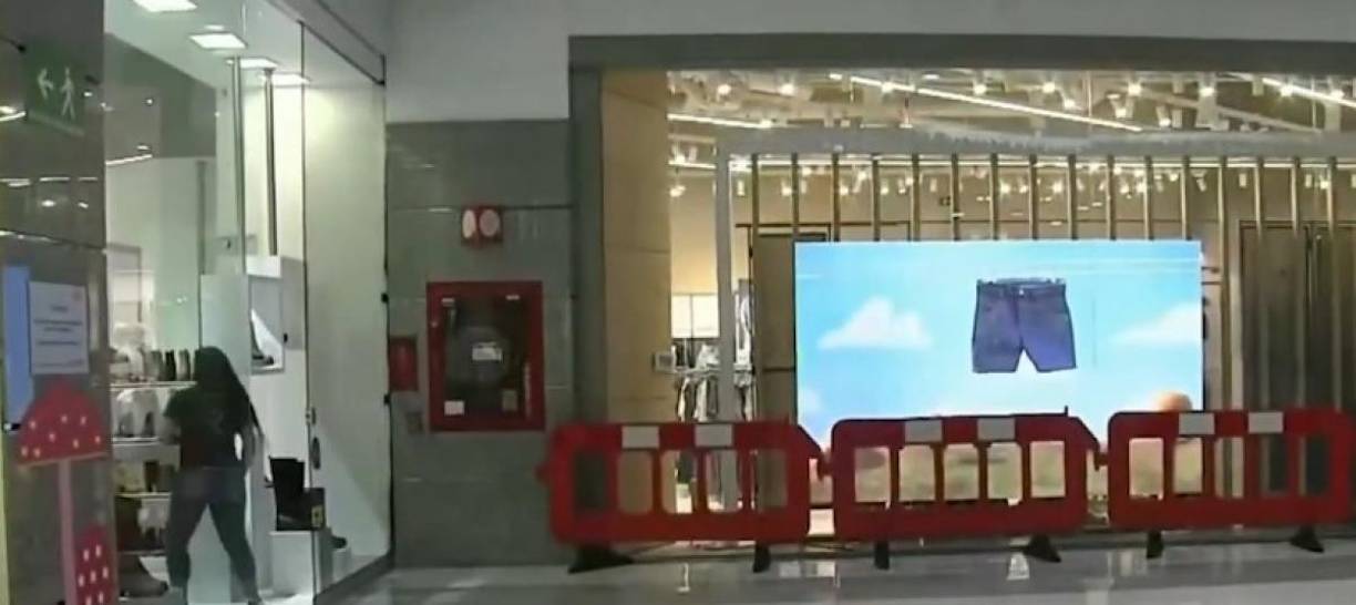 Usuario en redes sociales creen que, el suceso podría señalar una posible responsabilidad por parte del centro comercial en los términos de seguridad.