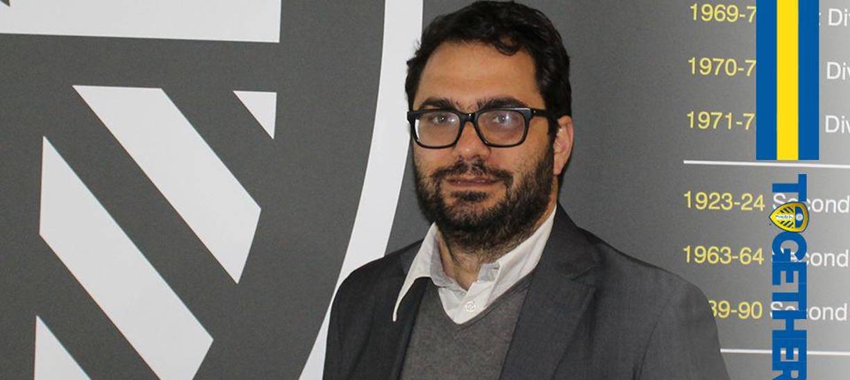 Víctor Orta dejó de ser el director deportivo del Leeds United de Inglaterra. El español llegó en 2017 y fue el ideólogo de la llegada de Marcelo Bielsa a los “Whites”.