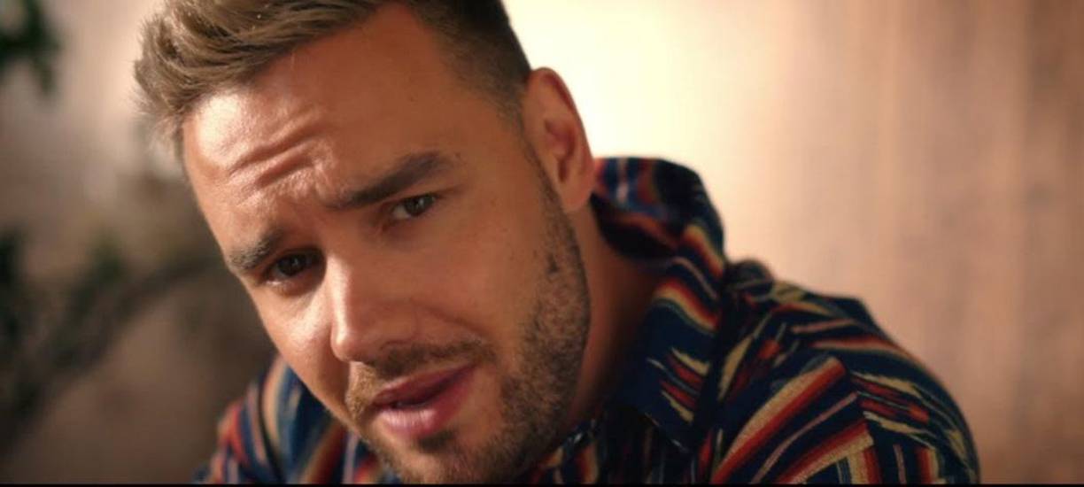 Además, se encontraron rastros de alcohol, cocaína y un antidepresivo en su organismo, lo que ha generado especulaciones sobre su estado mental y físico previo al accidente. Sin embargo, sus fans prefieren recordarle de la mejor manera posible.