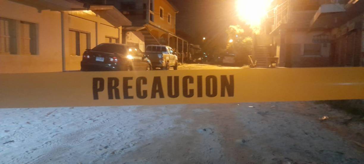 “SPS y Choloma: he tomado medidas para darles seguridad ante el brutal y despiadado ataque terrorista al que están sometidos por los matones a sueldo entrenados y dirigidos por los cabecillas del Narcotráfico que opera impunemente en el corredor de la droga; valle de Sula”.