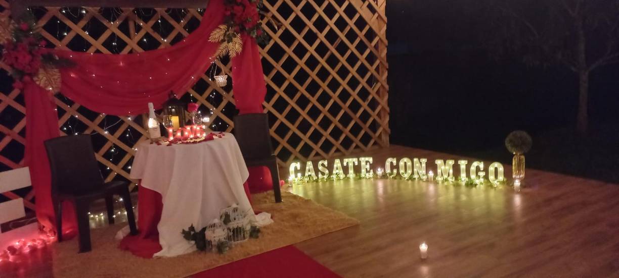 Además, es un lugar apropiado para hacer cenas personalizadas para ocasiones especiales.