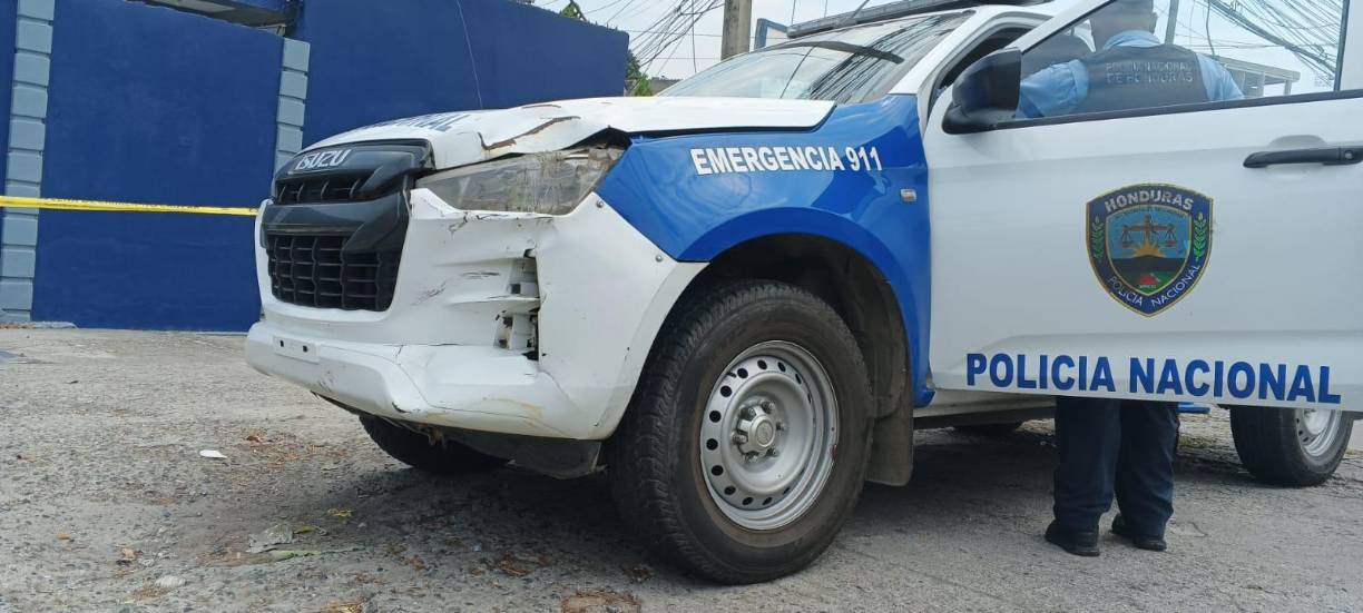 Yorleny murió al instante tras recibir varios balazos y su cuerpo quedó tendido frente a un portón de una empresa en la carretera de acceso a la residencial Santa Mónica de San Pedro Sula. 