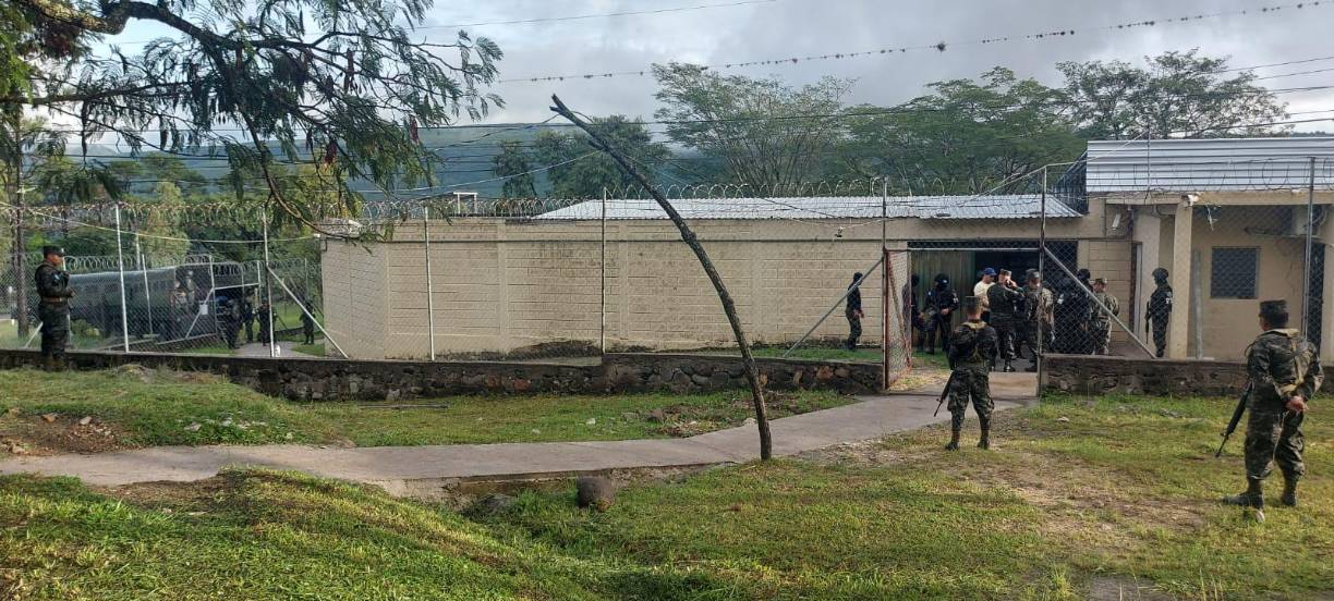 En la lista de traslados está Marco Bográn y Mario Zelaya, sentenciados por los casos Hospitales Móviles y Desfalco al Seguro Social. 