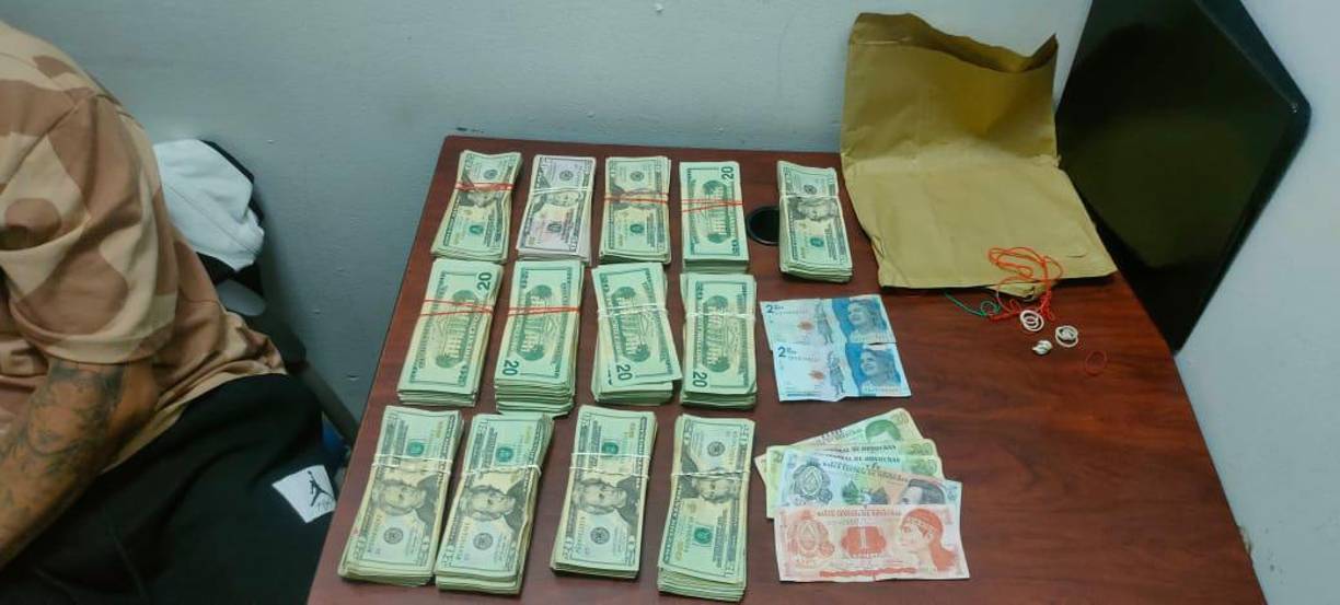 Según la investigación en poder de la FESCCO y agentes de la DLCN, las tres personas estarían ligadas a estructuras colombianas que operan en el país en las acciones de extorsión y tráfico ilícito de droga hacia Guatemala, México y Estados Unidos.