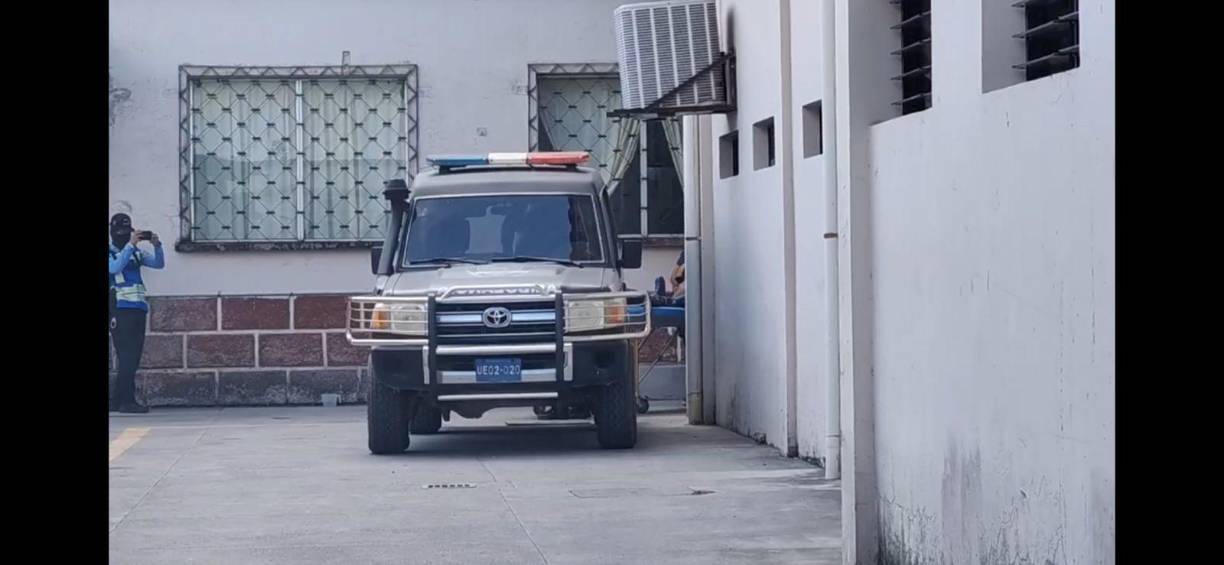 Luego de ser dado de alta, Baca fue trasladado a la cárcel de esta ciudad para reponder por los delitos que se imputan.