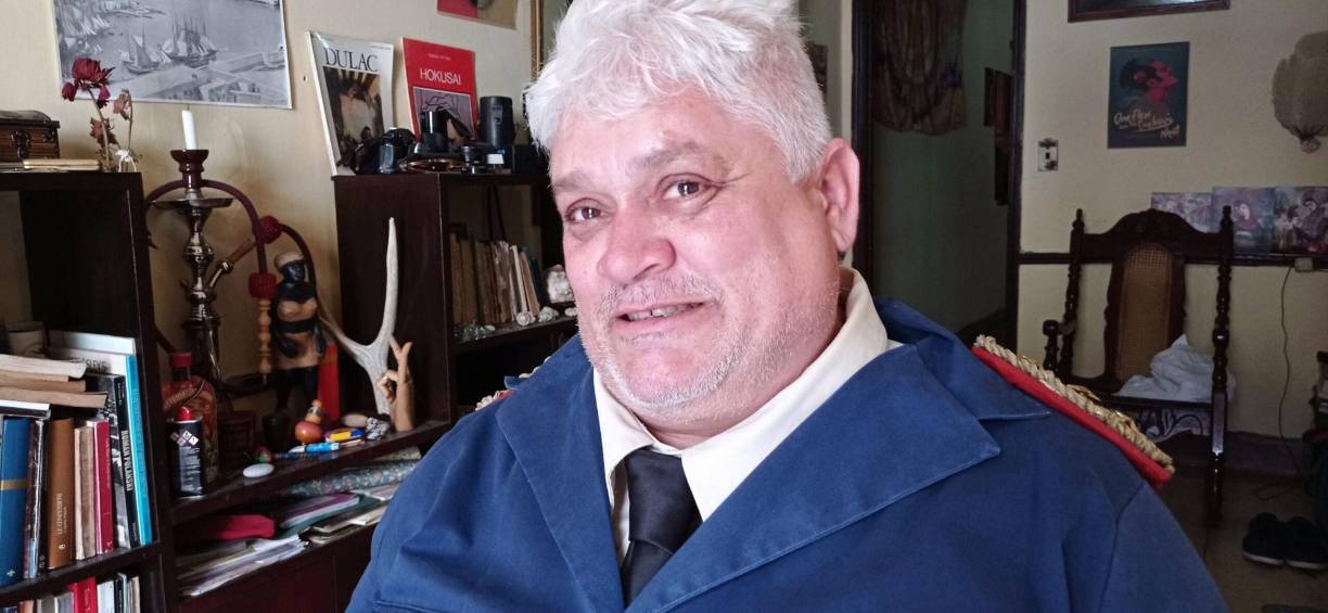 Algunos medios de Cuba, aseguraron que la muerte del actor, fue en espera de un permiso humanitario para abandonar el país. Asimismo, autoridades de Cultura no mencionaron sobre la noticia de Massola, pero, ¿por qué?