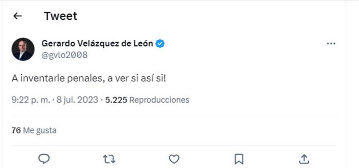 El periodista mexicano Gerardo Velásquez de León de TV Azteca cuestionó el penal sancionado por Said Martínez: “A inventar penales, a ver si así si”, dijo. 