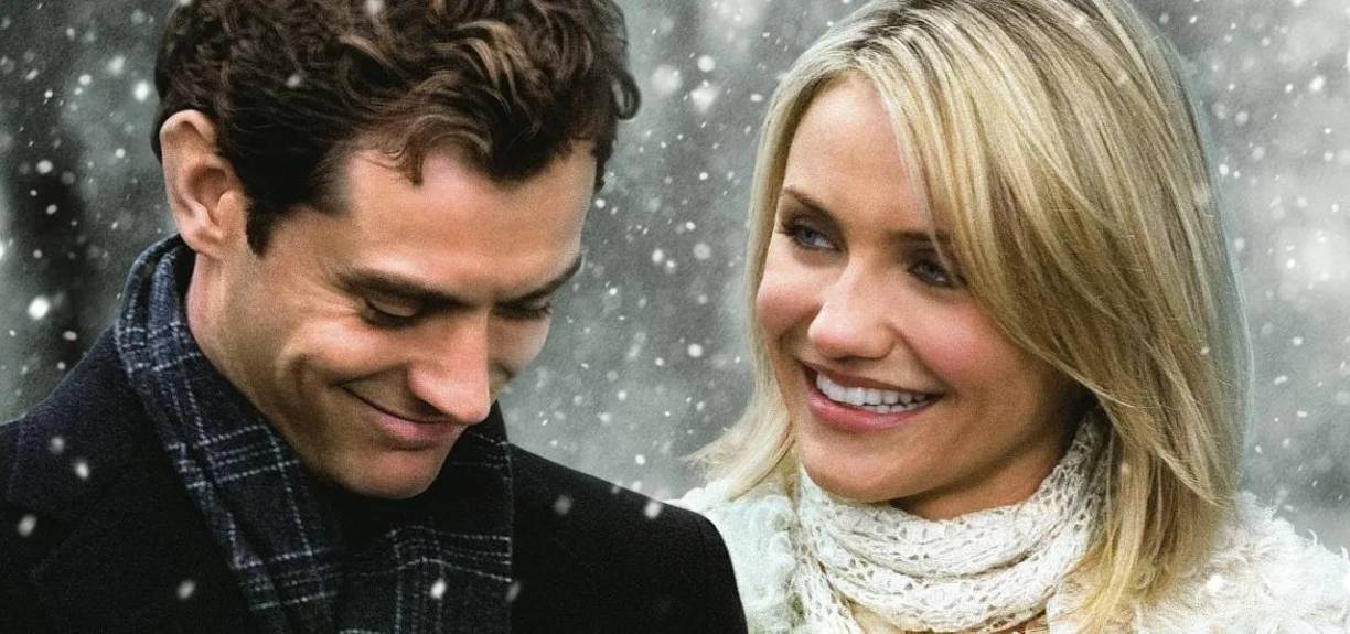 Para casi concluir el top 10, se cuela en la posición 9 la película “Vacaciones” (2006). Amanda Woods, una chica americana con una carrera prometedora y que acaba de romper con su novio, e Iris Simpkins, redactora de una popular columna sobre bodas y con poca suerte con los hombres, intercambian sus viviendas durante las Navidades. Su recaudación fue de 205.8 millones de dólares, con un presupuesto de 85 millones. 