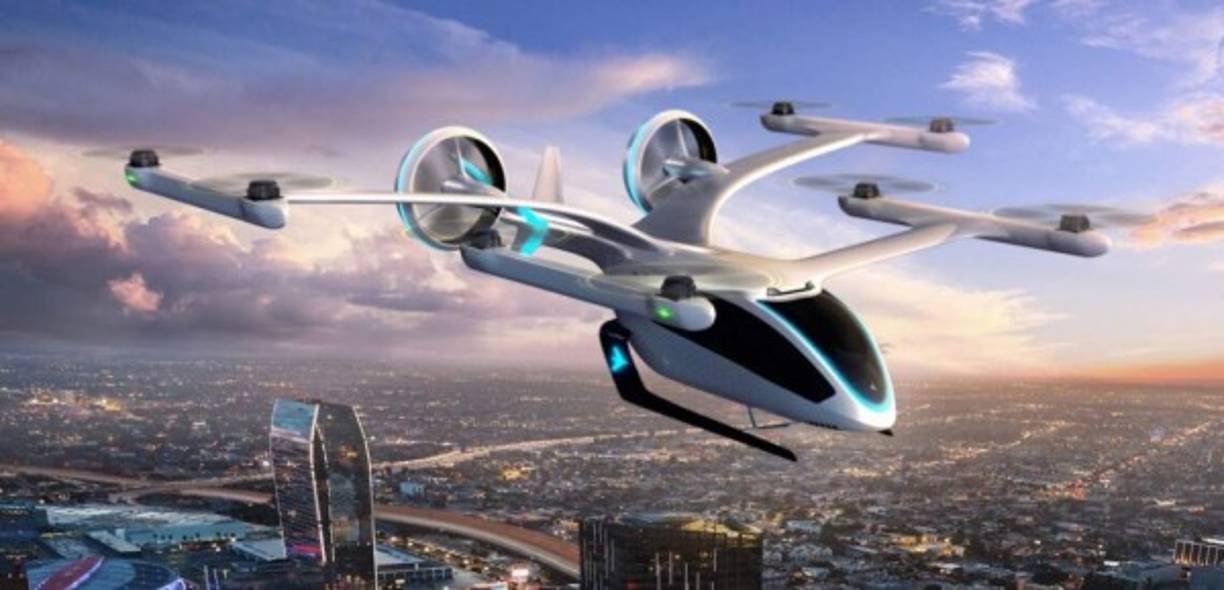 La agencia espacial estadounidense NASA, aparte de seguir explorando el universo 'hasta el infinito y más allá' como diría el buen Buzz Lightyear, también se interesa por cuestiones más terrenales, más exactamente en la movilidad humana por los aires de nuestro planeta.<br/><br/>Con ese propósito, comenzó las pruebas de un Avión Eléctrico de Despegue y Aterrizaje Vertical (eVTOL) que servirá de 'aerotaxi' para descongestionar vías y brindar un servicio más rápido a los usuarios.<br/><br/>Los ensayos con el eVTOL, desarrollado por la empresa Joby, comenzaron esta semana cerca de Big Sur (California) y se llevarán a cabo hasta el 10 de septiembre.<br/>