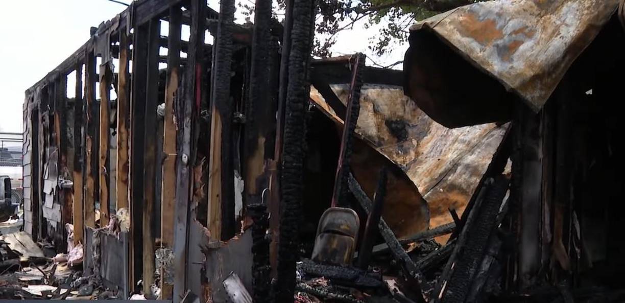 Ahora la familia del joven infortunado espera que el consulado cumpla su promesa para que los restos mortales del joven hondureños puedan ser enterrados en su ciudad de origen.