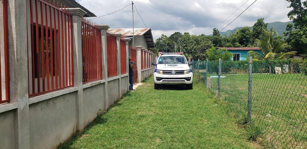 El informe preliminar indica que don Fernando fue asesinado por un vecino en su propia casa en el barrio La Siete.